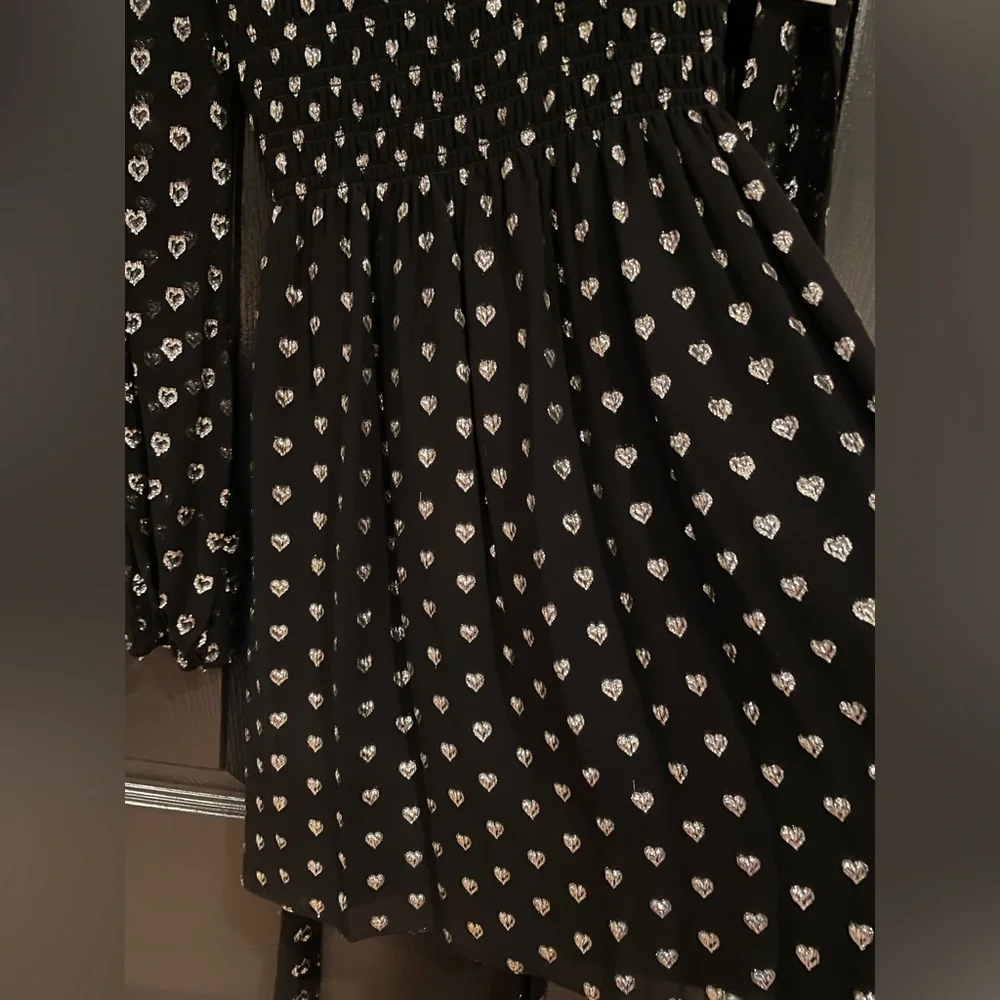 Shoshanna size 4 NWT smocked gold clip dot heart long sleeve mini dress - Picture 6 of 7